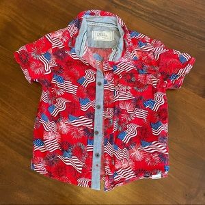 🇺🇸 Boys Size 4 American Flag Button Up Shirt 🇺🇸